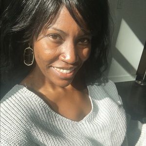 Meet your Posher, Priscilla